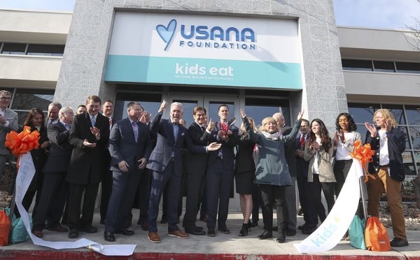 Dr. Mehmet Oz officially opens the USANA Kids Eat food-packing facility in West Valley City on Thursday, Dec. 19, 2019. To try to eliminate the issue of 1 in 5 Utah kids going home to no food, the organization will pack 1,000 backpacks with food for seven meals in them each week for distribution to 56,000 children in Utah.  Steve Griffin, Deseret News